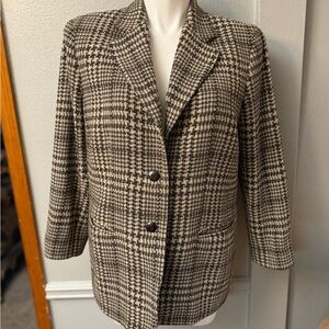 Emanuel Ungaro Classic Black and Cream Checkered Blazer